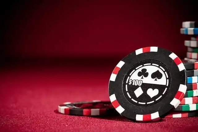 win 15 game lobby interface showing slots and live casino options